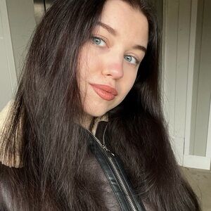 Meet your Posher, Ksenia